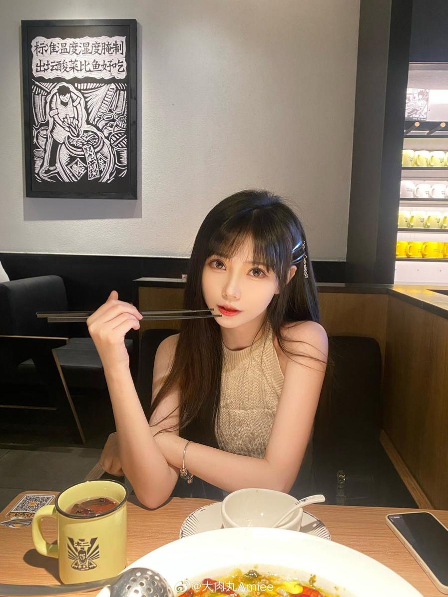 大肉丸ammiee 丝袜诱惑 写真资源合集下载[持续更新]