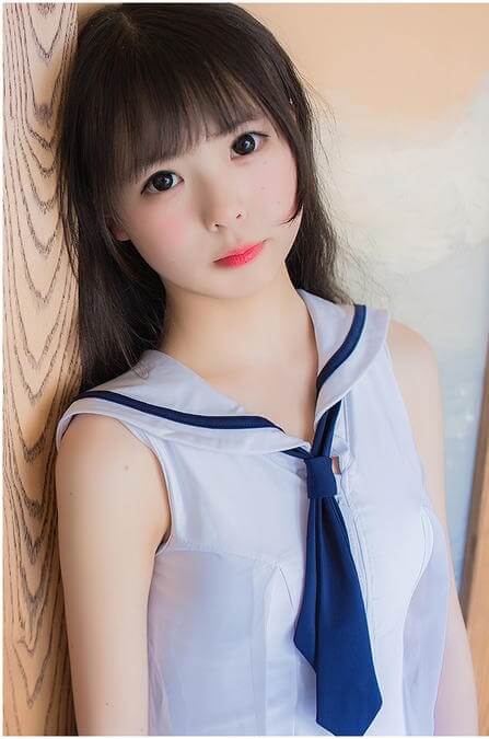 清新可人 向小圆写真套图合集下载