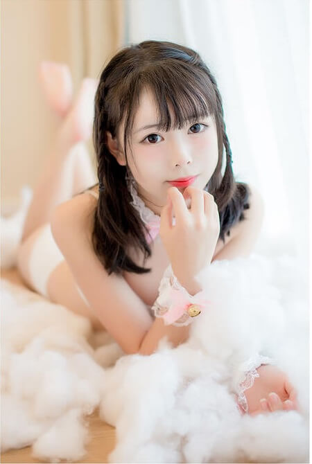 清新可人 向小圆写真套图合集下载