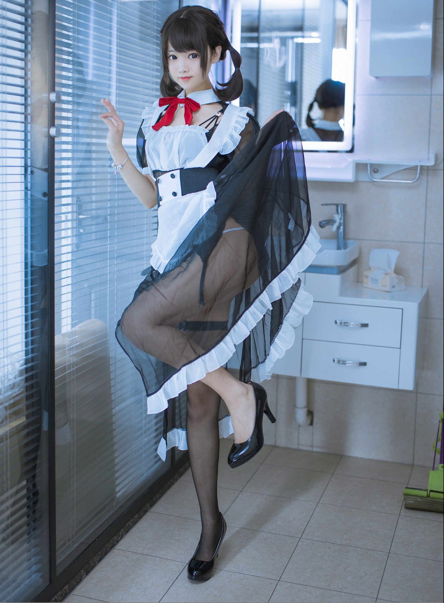 丝袜诱惑 迷人羽天shine 写真资源合集下载