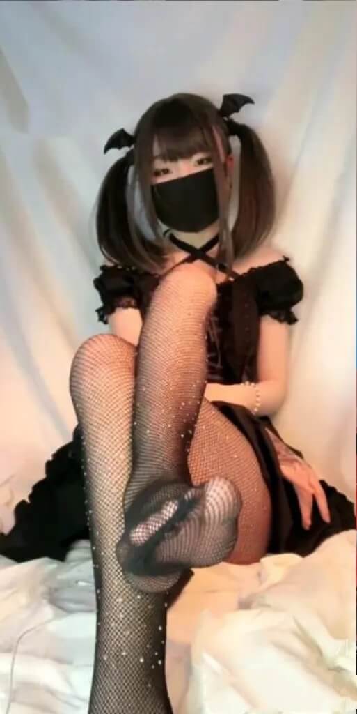 芃芃大人 美足控福利 最新写真套图合集下载[167v][51.2G][持续更新]