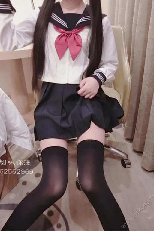 一口幼桃 萌白酱 甜味弥漫 最新绝版COS写真及视频合集下载[持续更新]