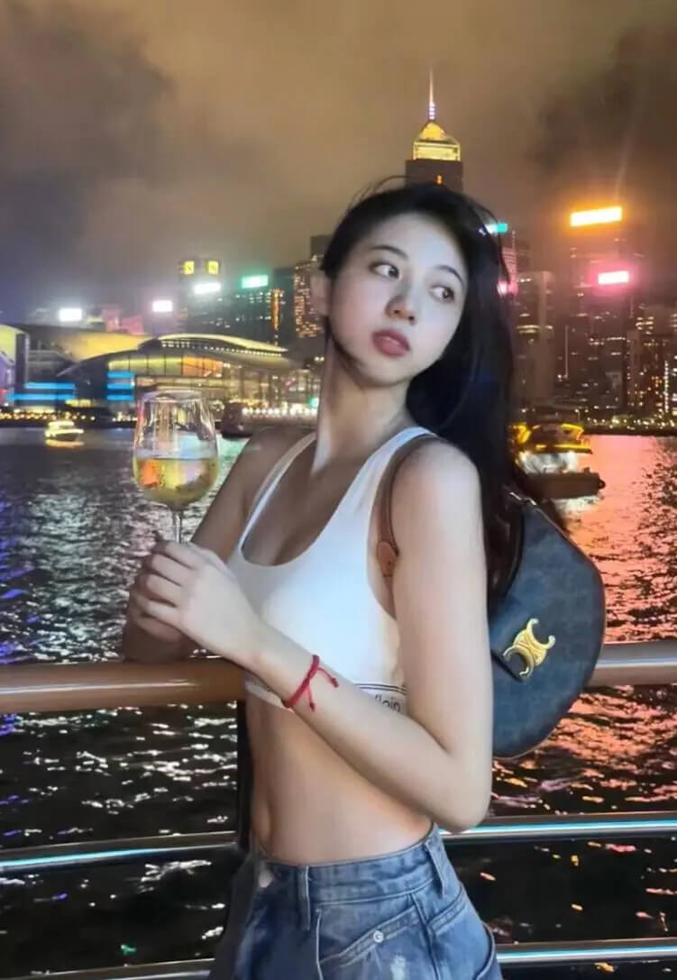 郭四火 微密圈 觅圈 最新萌二写真及视频资源合集下载[持续更新]