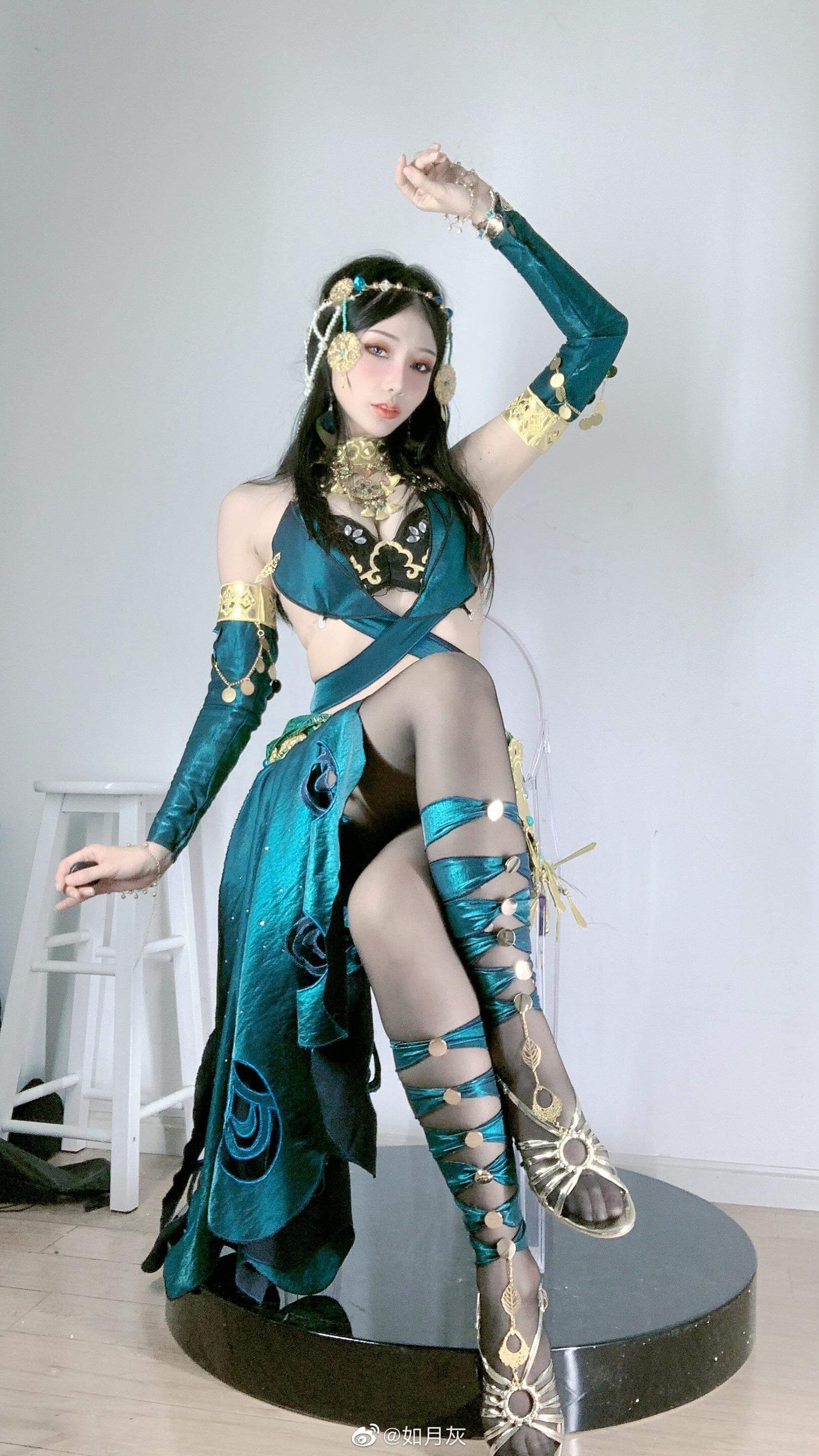 玉帛sama 微密圈 觅圈最新写真作品资源合集下载[持续更新]