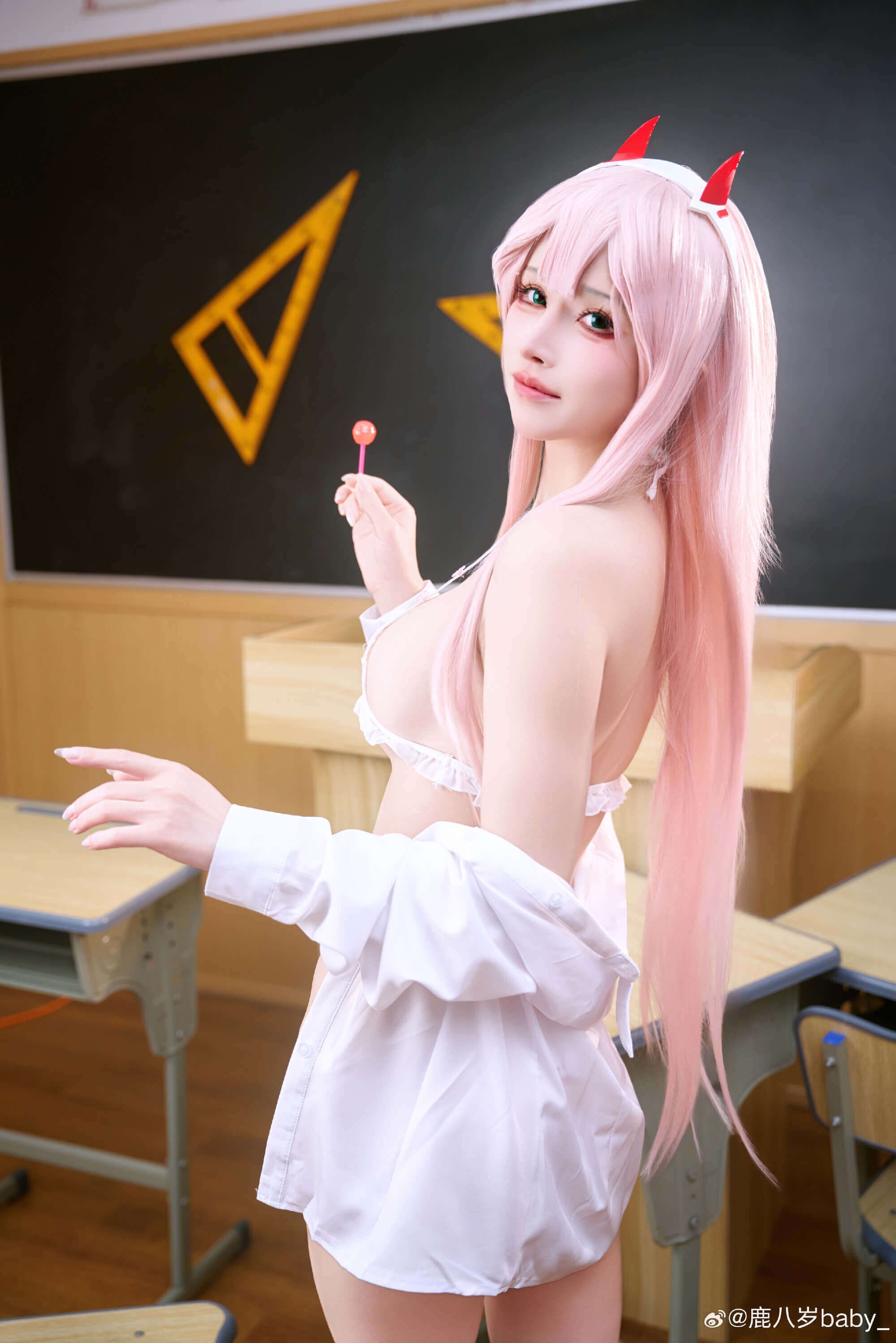 鹿八岁baby cos 在线观看最新写真作品合集下载[持续更新]