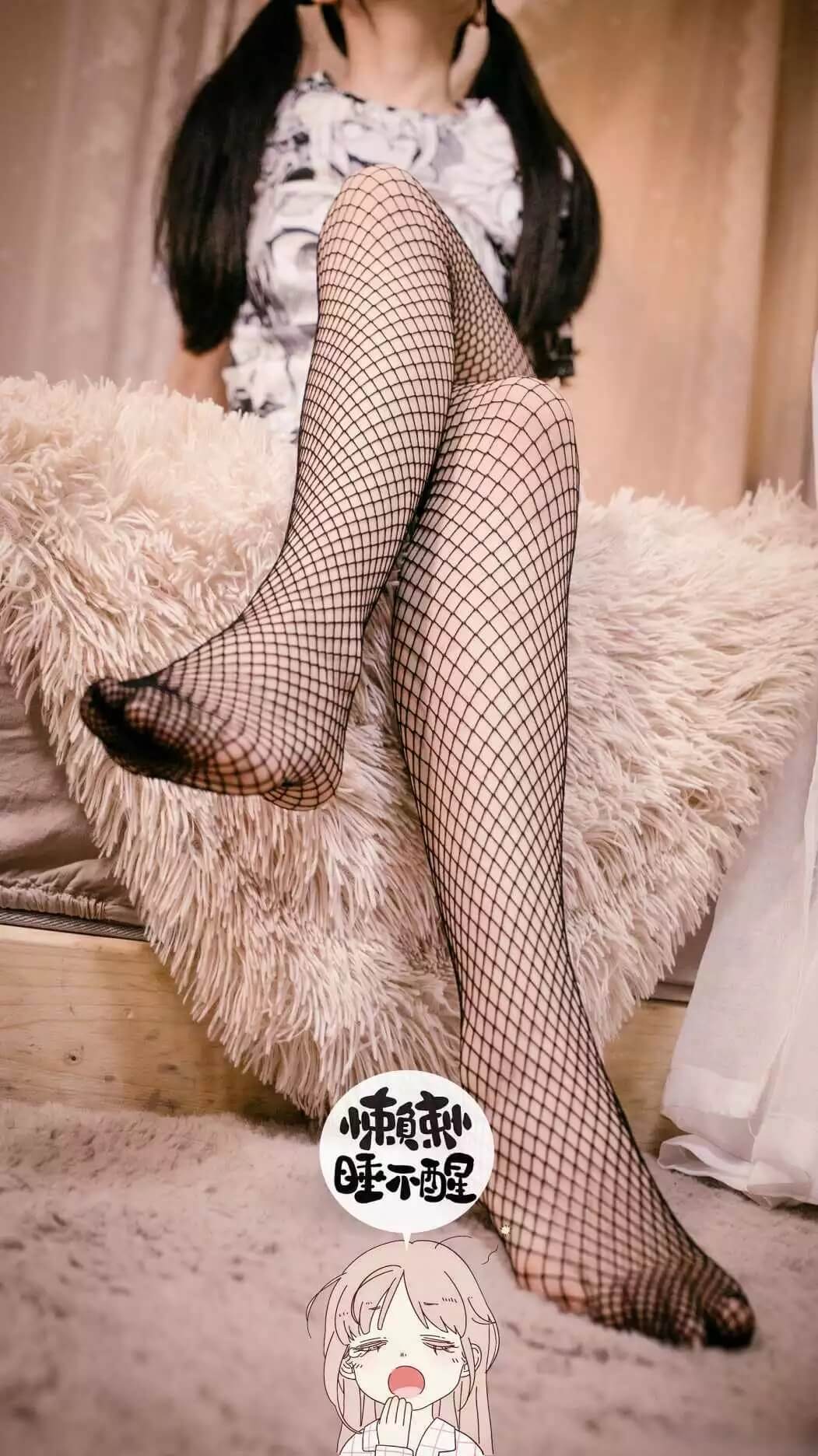 懒懒睡不醒 在线观看最新写真图集及视频大全下载[持续更新]